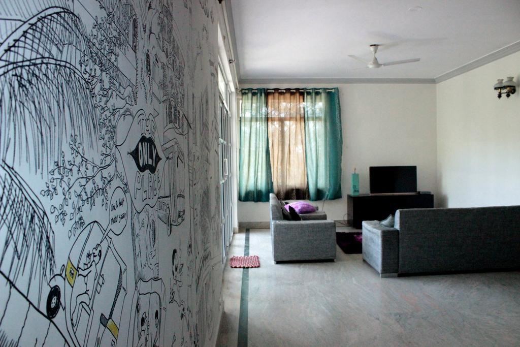 Social Rehab Hostel Bangalore Buitenkant foto