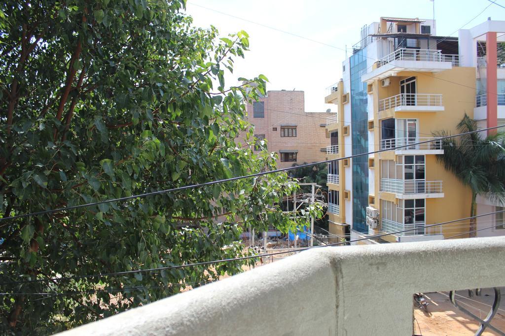Social Rehab Hostel Bangalore Buitenkant foto